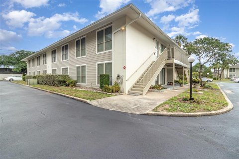 Condo in Orlando, Florida, 3 bedrooms  № 1776640 - photo 24