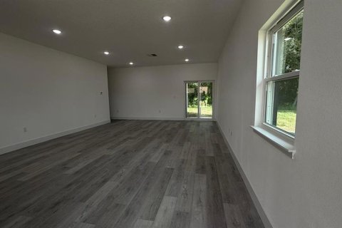 Купить виллу или дом в Клермон, Флорида 5 комнат, 136.57м2, № 1858233 - фото 8