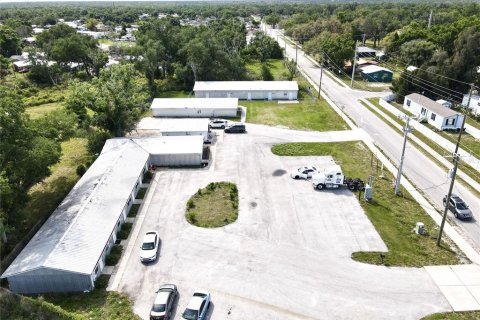 Propiedad comercial en alquiler en Arcadia, Florida, 1205.41 m2 № 1272919 - foto 2