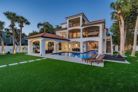 Casa en venta en Palm Harbor, Florida, 5 dormitorios, 319.03 m2 № 2323069 - foto 5