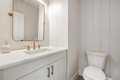 Casa en venta en Palm Harbor, Florida, 5 dormitorios, 319.03 m2 № 2323069 - foto 21