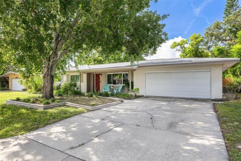 House in Clearwater, Florida 4 bedrooms, 148.46 sq.m. № 1832794 - photo 26