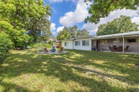 House in Clearwater, Florida 4 bedrooms, 148.46 sq.m. № 1832794 - photo 7