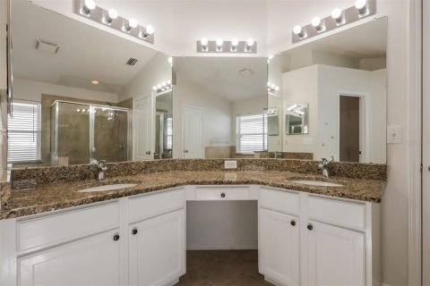 Casa en venta en Wesley Chapel, Florida, 4 dormitorios, 154.68 m2 № 2141259 - foto 10