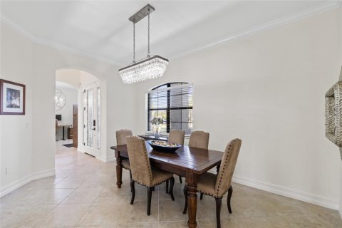 House in LAKEWOOD NATIONAL in Lakewood Ranch, Florida 6 bedrooms, 353.77 sq.m. № 1734260 - photo 19