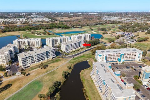 Condo in Largo, Florida, 2 bedrooms № 2145219 - photo 4