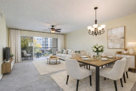 Condo in Largo, Florida, 2 bedrooms № 2145219 - photo 12