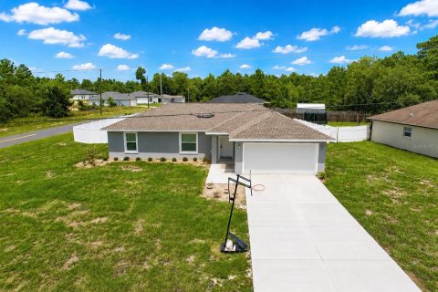 Villa ou maison à Ocala, Floride 3 chambres, 129.13 m2 № 2304610