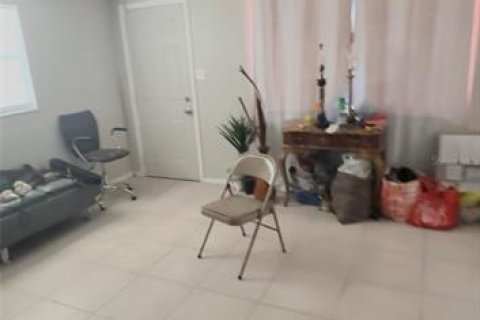 Casa en venta en Sarasota, Florida, 3 dormitorios, 75.81 m2 № 2196848 - foto 5