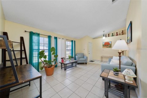 Casa en venta en Kissimmee, Florida, 3 dormitorios, 166.3 m2 № 2200812 - foto 4