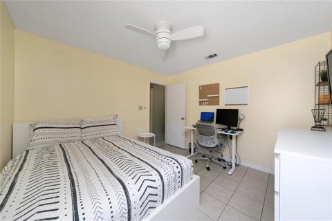 Casa en venta en Kissimmee, Florida, 3 dormitorios, 166.3 m2 № 2200812 - foto 10