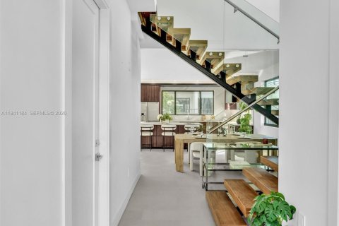 Adosado en venta en Dania Beach, Florida, 3 dormitorios, 191.38 m2 № 1998120 - foto 9