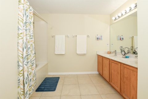 Villa ou maison à vendre à Port St. Lucie, Floride: 4 chambres, 184.6 m2 № 2176508 - photo 12