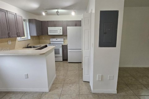 Copropriété à louer à Homestead, Floride: 3 chambres, 109.25 m2 № 2256184 - photo 21