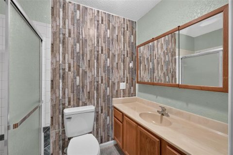 House in Fruitland Park, Florida 3 bedrooms, 200.48 sq.m. № 2393860 - photo 8