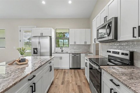 Купить виллу или дом в Бартоу, Флорида 9 комнат, 186.18м2, № 2151054 - фото 17