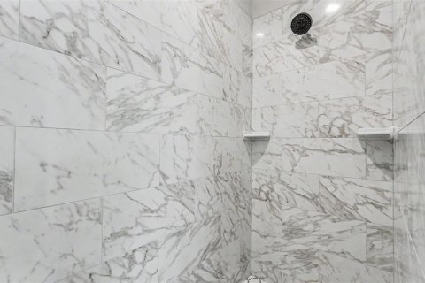 Купить виллу или дом в Бартоу, Флорида 9 комнат, 186.18м2, № 2151054 - фото 30