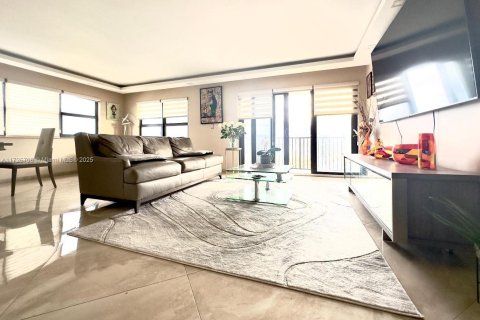 Condominio en venta en Hollywood, Florida, 3 dormitorios, 184.88 m2 № 1476154 - foto 3