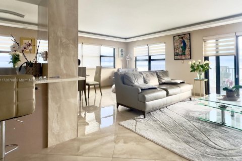 Condominio en venta en Hollywood, Florida, 3 dormitorios, 184.88 m2 № 1476154 - foto 5