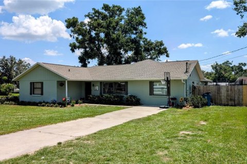 Casa en venta en Fort Meade, Florida, 5 dormitorios, 253.07 m2 № 1744583 - foto 4