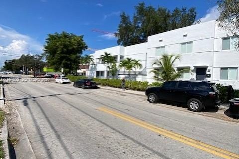 Immobilier commercial à vendre à Miami, Floride № 2055703 - photo 5