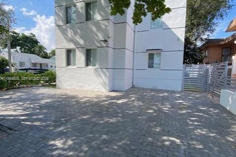 Immobilier commercial à vendre à Miami, Floride № 2055703 - photo 6