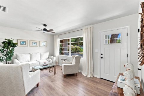Villa ou maison à vendre à Saint Augustine, Floride: 3 chambres, 105.54 m2 № 2349880 - photo 4