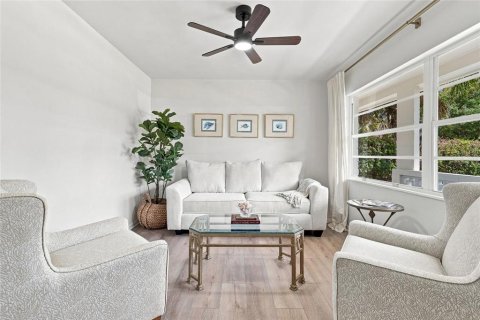 Villa ou maison à vendre à Saint Augustine, Floride: 3 chambres, 105.54 m2 № 2349880 - photo 8