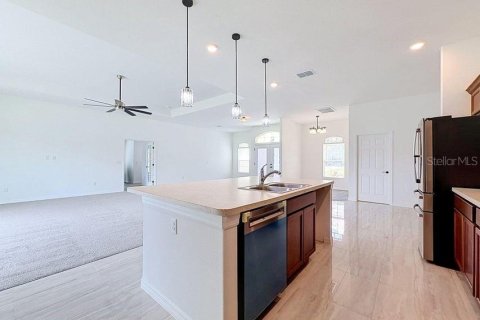 Casa en venta en Weeki Wachee, Florida, 3 dormitorios, 206.34 m2 № 2383530 - foto 23