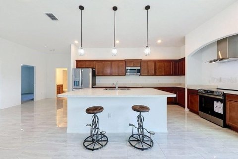 Casa en venta en Weeki Wachee, Florida, 3 dormitorios, 206.34 m2 № 2383530 - foto 18