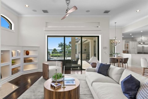 Casa en venta en Apollo Beach, Florida, 4 dormitorios, 447.79 m2 № 2429645 - foto 8