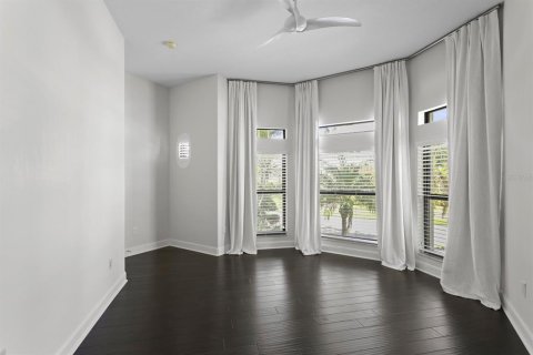 Casa en venta en Apollo Beach, Florida, 4 dormitorios, 447.79 m2 № 2429645 - foto 15