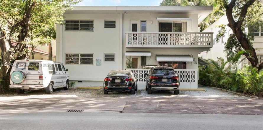 Estudio en Miami Beach, Florida № 2038361