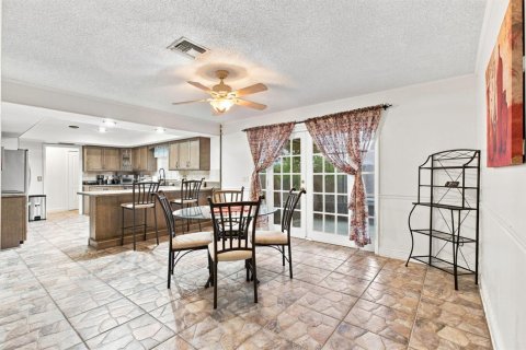 Casa en venta en St. Lucie, Florida, 3 dormitorios, 173.91 m2 № 2332509 - foto 10