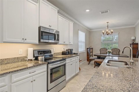 Villa ou maison à vendre à San Antonio, Floride: 2 chambres, 182 m2 № 2422679 - photo 13