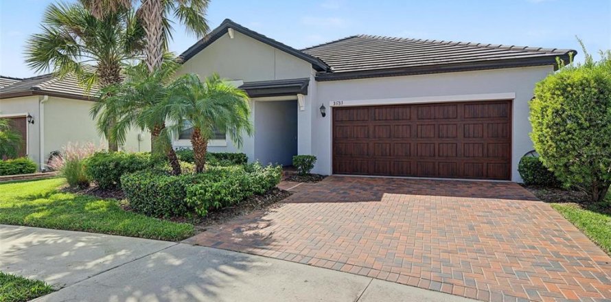 Villa ou maison à San Antonio, Floride 2 chambres, 182 m2 № 2422679