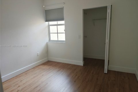 Снять в аренду кондоминиум в Мирамар, Флорида 2 спальни, 111.95м2, № 2036611 - фото 17