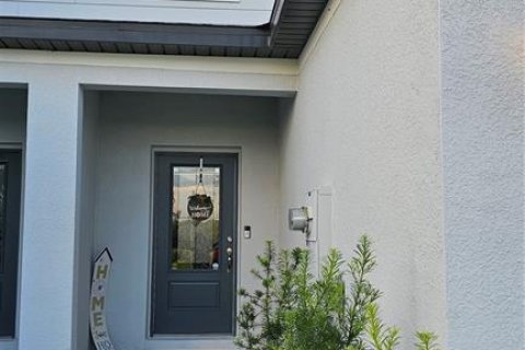 Townhouse in Dundee, Florida 2 bedrooms, 146.23 sq.m. № 1865995 - photo 2