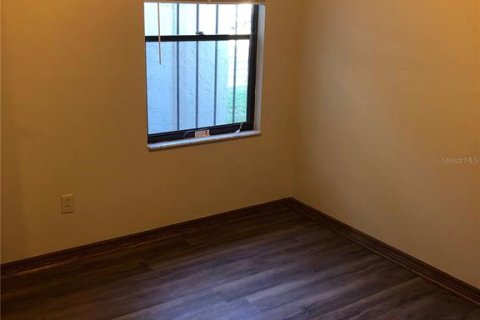 Condominio en alquiler en Gainesville, Florida, 2 dormitorios, 99.41 m2 № 1597882 - foto 18