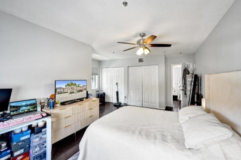 Townhouse in Weston, Florida 2 bedrooms, 122.82 sq.m. № 2191949 - photo 25