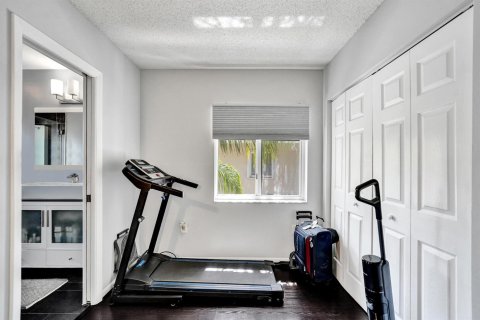 Townhouse in Weston, Florida 2 bedrooms, 122.82 sq.m. № 2191949 - photo 27
