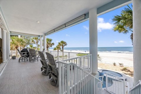 Villa ou maison à vendre à Indian Rocks Beach, Floride: 4 chambres, 463.3 m2 № 1745506 - photo 28
