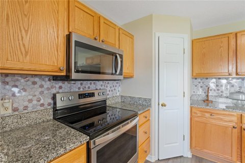 Casa en alquiler en Ocala, Florida, 4 dormitorios, 261.98 m2 № 1917833 - foto 27