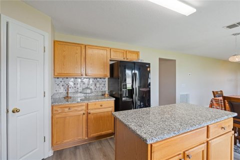 Casa en alquiler en Ocala, Florida, 4 dormitorios, 261.98 m2 № 1917833 - foto 28