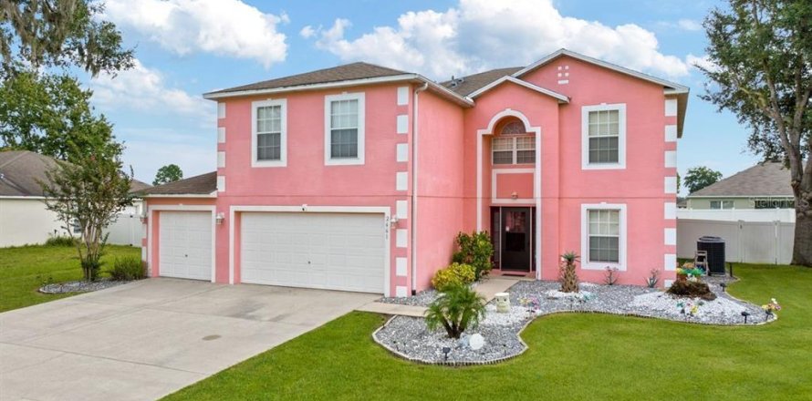 Casa en Ocala, Florida 4 dormitorios, 261.98 m2 № 1917833
