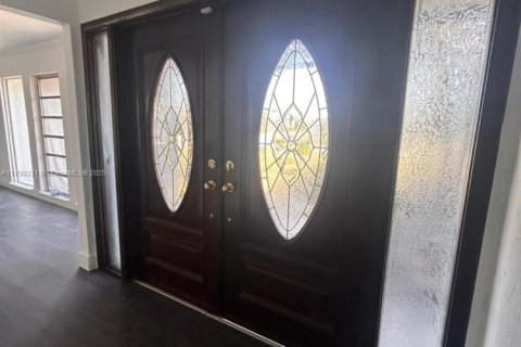 Купить виллу или дом в Кейп-Корал, Флорида 3 спальни, 191.38м2, № 1934596 - фото 23