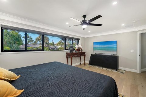 House in Sarasota, Florida 4 bedrooms, 297.29 sq.m. № 2420284 - photo 30