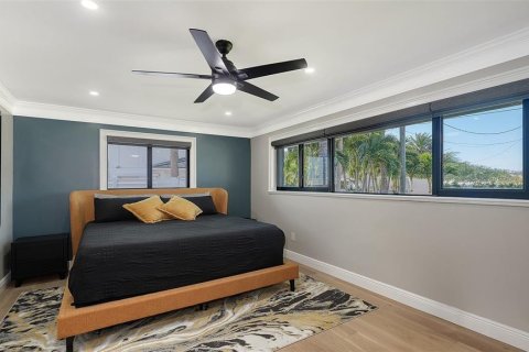 House in Sarasota, Florida 4 bedrooms, 297.29 sq.m. № 2420284 - photo 29