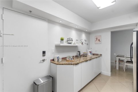 Copropriété à vendre à Hollywood, Floride: 2 chambres, 114.83 m2 № 1694703 - photo 15
