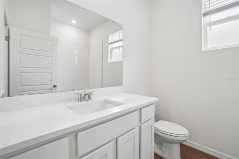 House in Lakeland, Florida 4 bedrooms, 217.02 sq.m. № 2231039 - photo 15